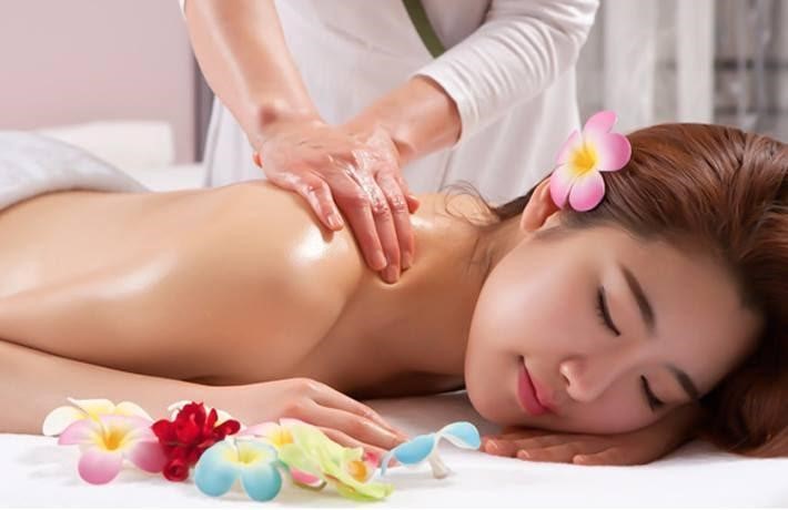 4 công dụng của massage bấm huyệt có thể bạn chưa biết