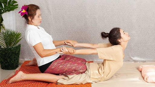 Bí mật massage Thái ít người biết