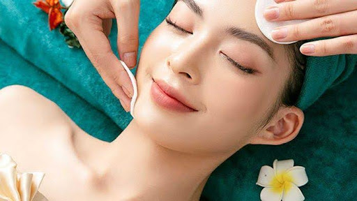 Trẻ ra 10 tuổi sau một liệu trình massage Nhật Bản